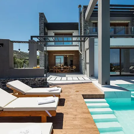 Eloa Luxury *